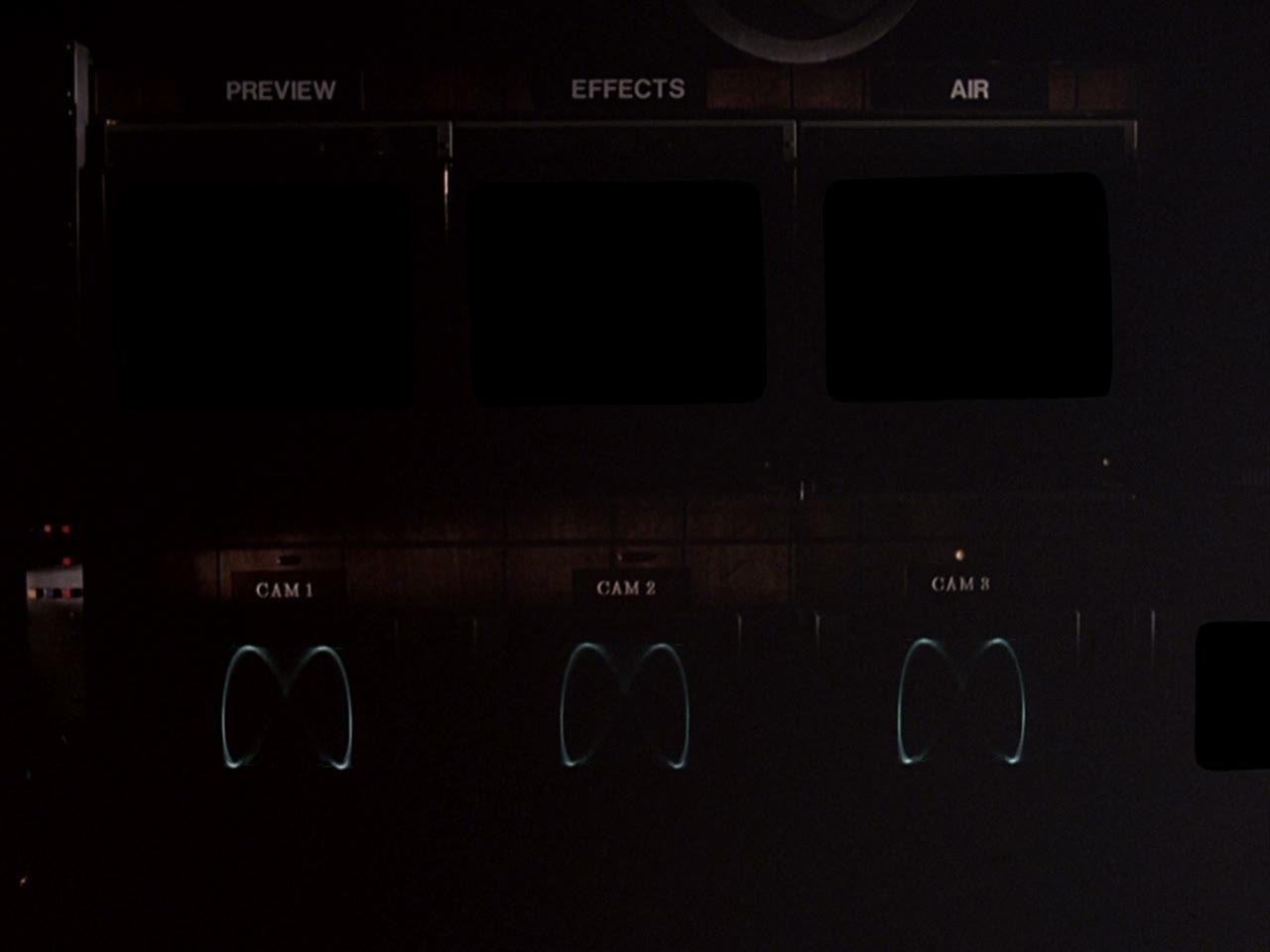 The desk: one button and the broadcast changes