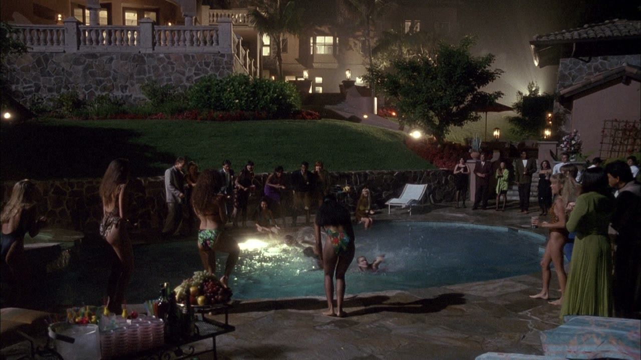 A mansion where the party never stops