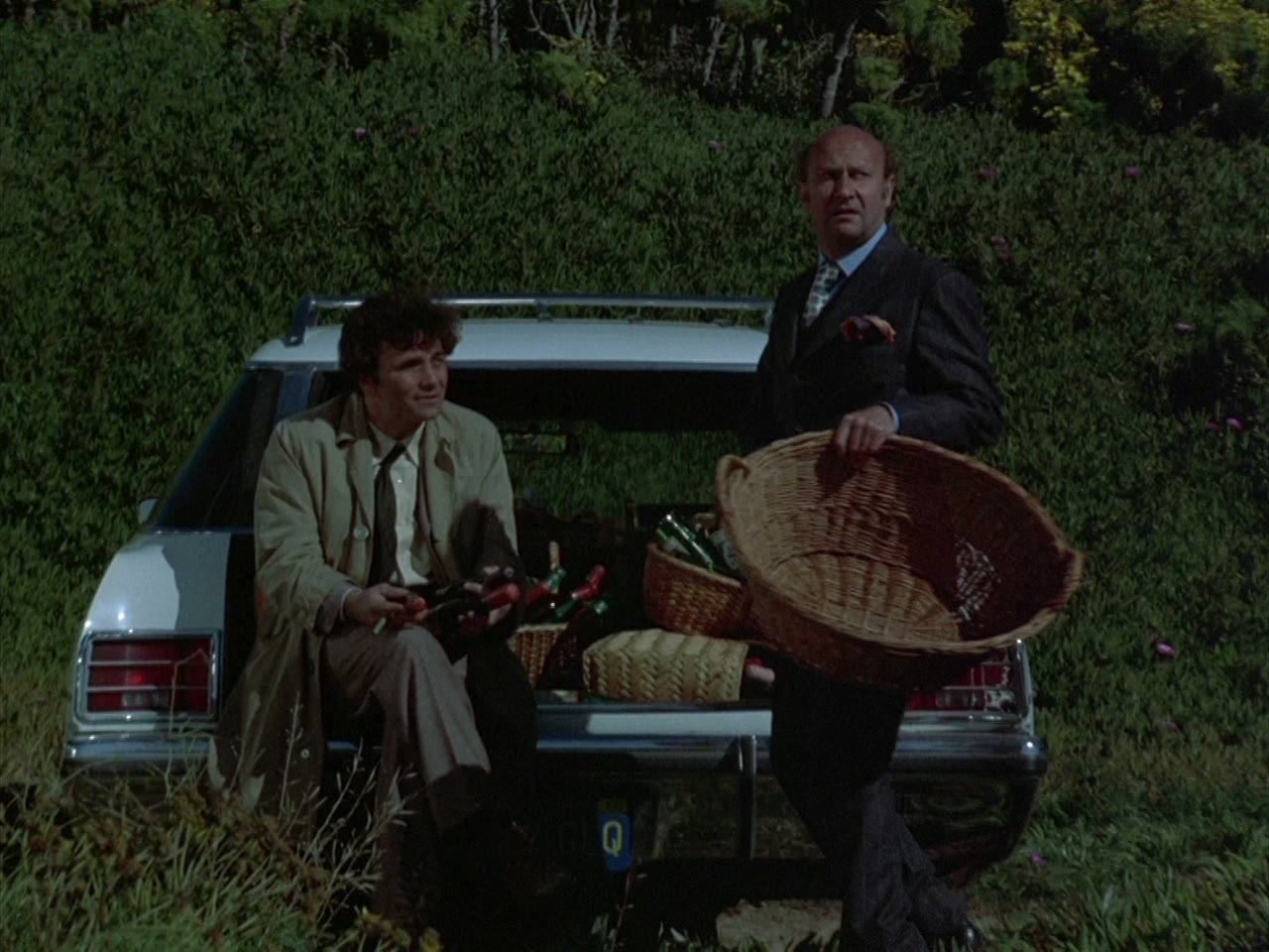 An ending like no other: the killer and the lieutenant drink together