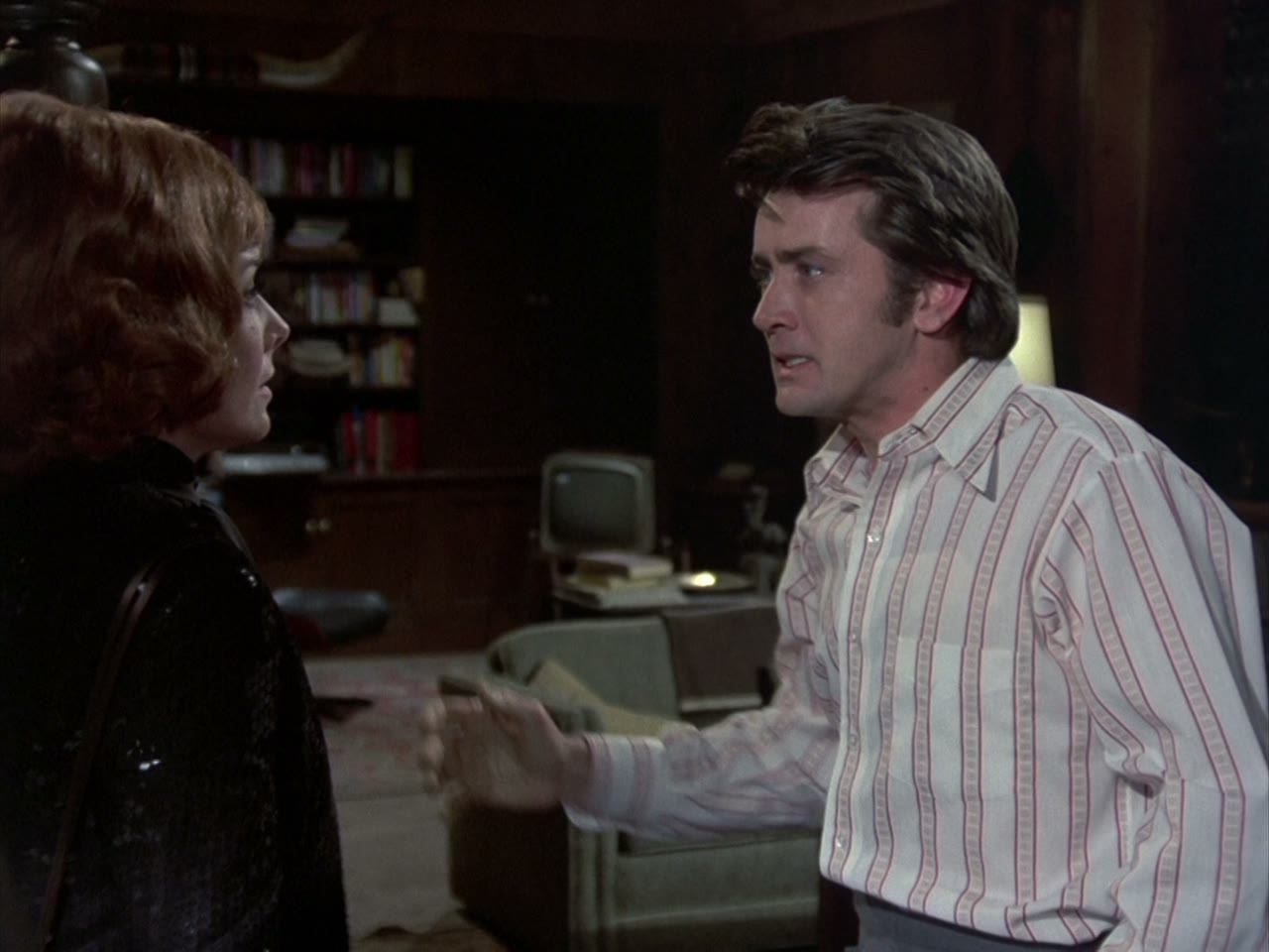 A minute earlier: Lessing is sure he has her by the throat